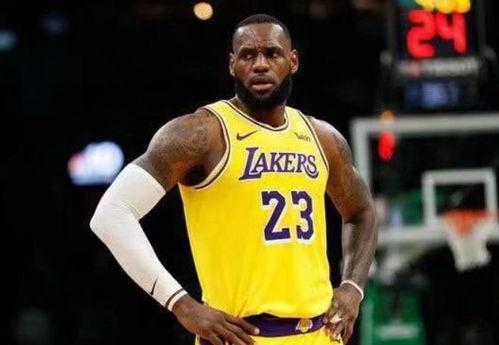 詹姆斯爆料白人视频在线观看,揭秘网络传播背后的隐秘  第1张